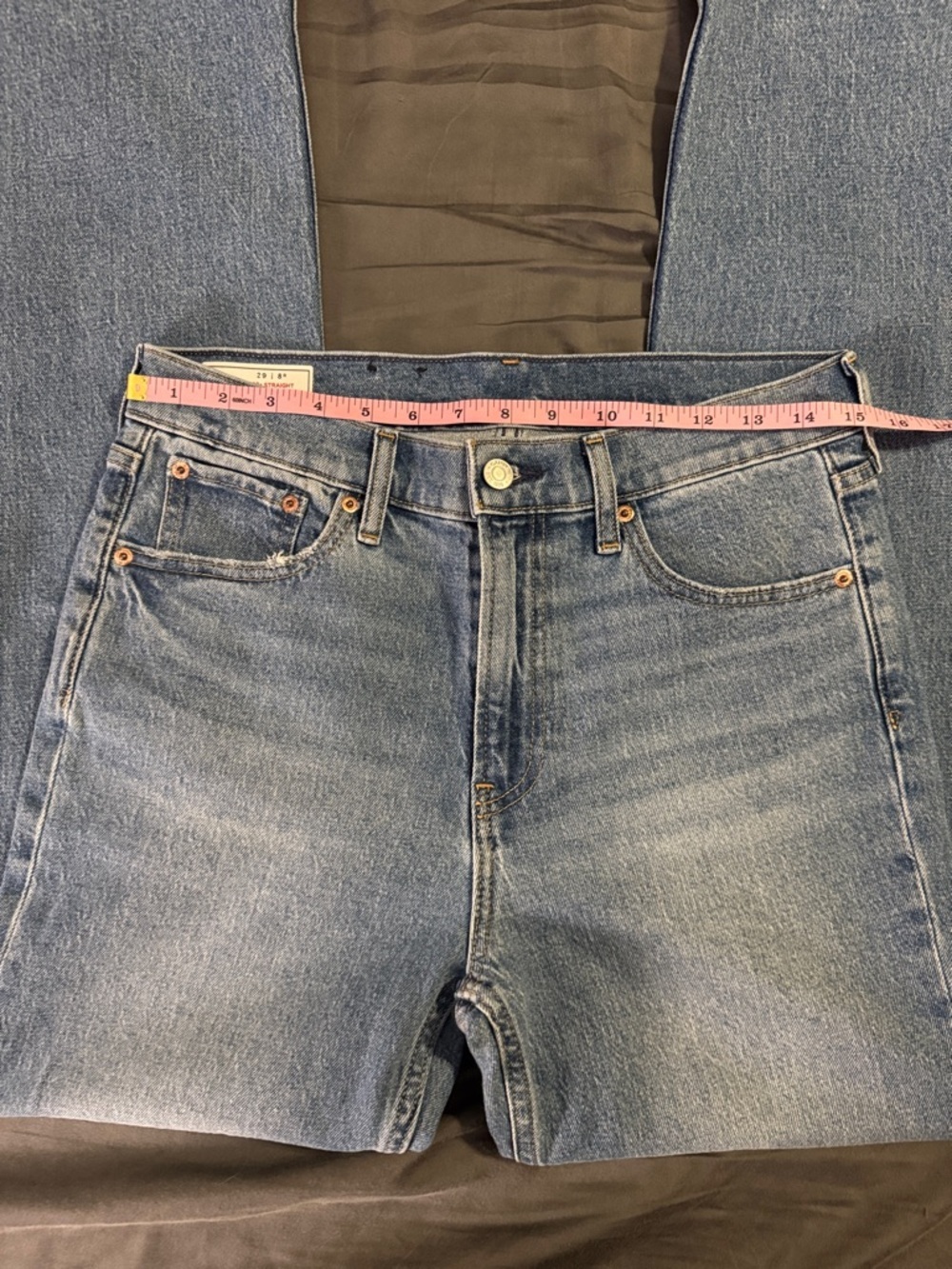 GAP Light Blue Straight Leg Women’s Jeans - Picture 4 of 6